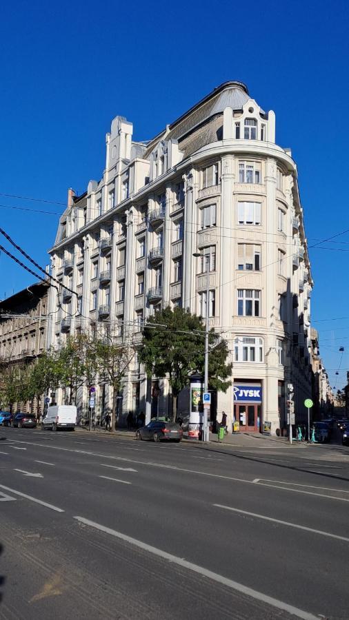 Superior Budapest Centrum Basilica Eksteriør bilde